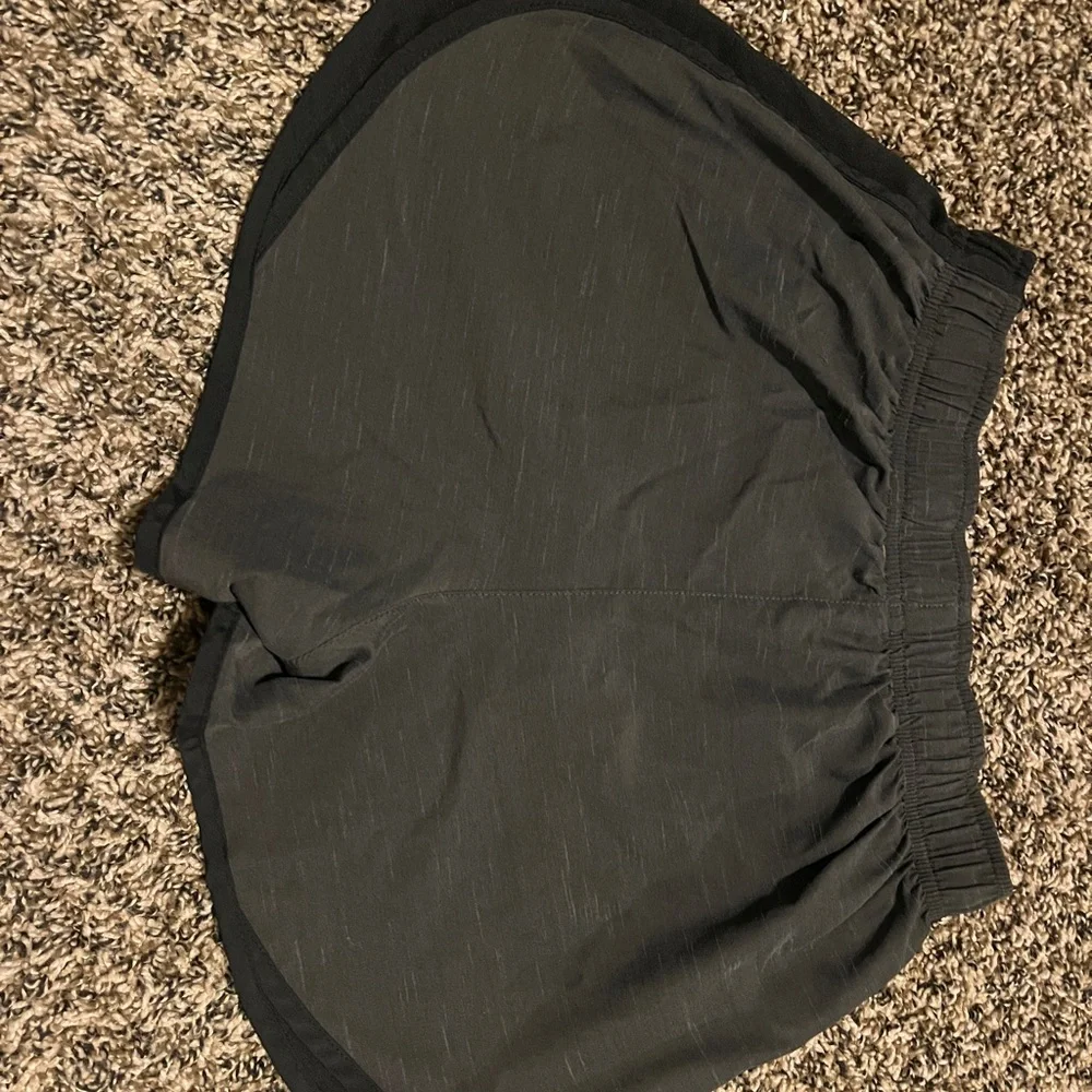 Nike Dri-FIT Black Shorts - Picture 2 of 3
